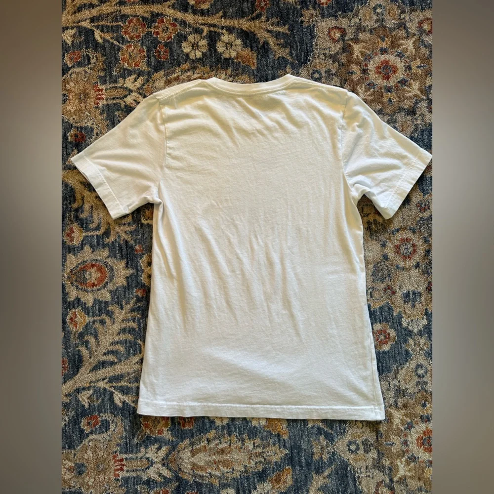 Nike N7 women’s short sleeve t-shirt size small